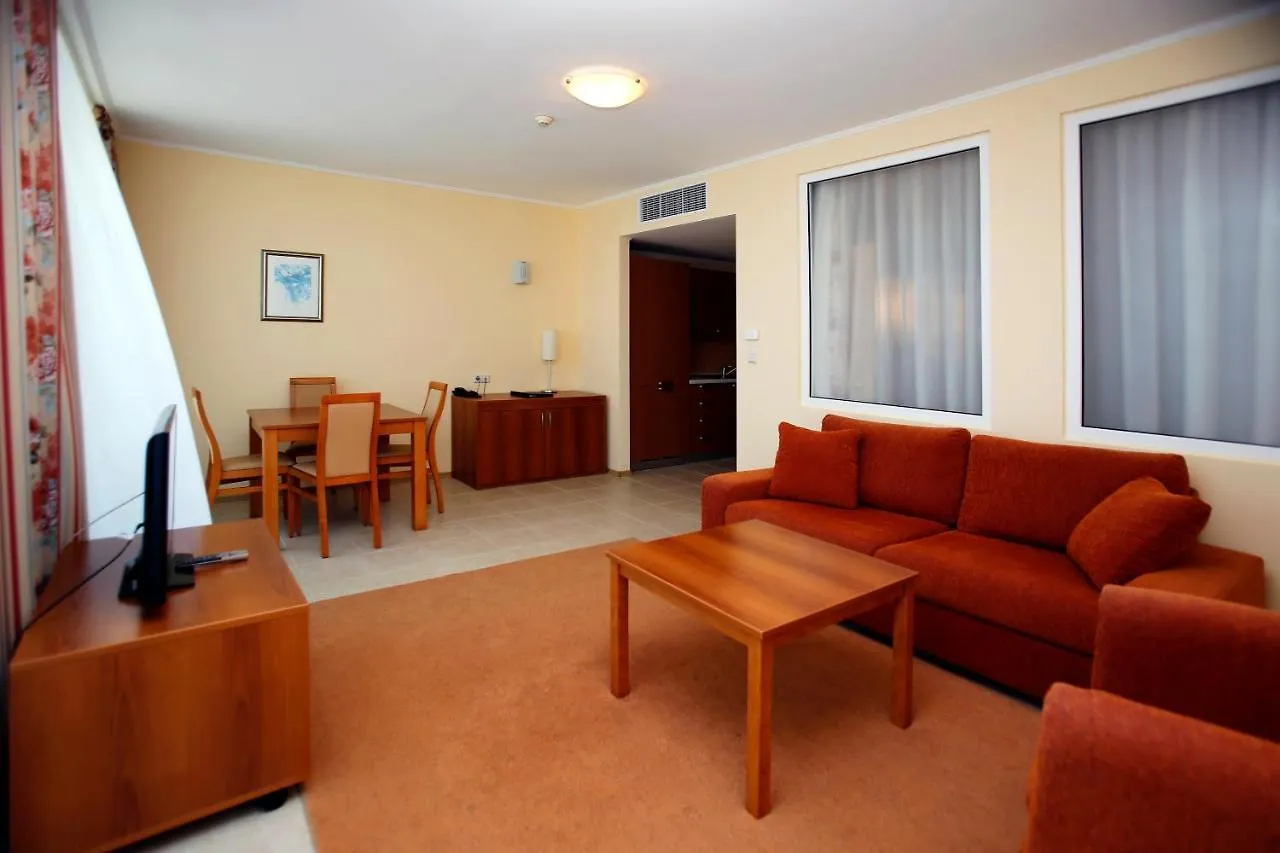 Sunset Resort Pomorie Appartamento